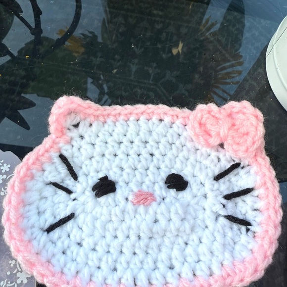 Hello Kitty Crochet Mug Cozy and Coaster Set – Handmade Cute Pastel Gift - Picture 2 of 7
